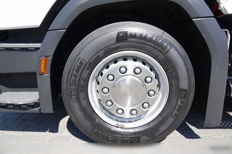 Scania P 280 / 4X2 / SOLÓWKA 18 T DMC / FIRANKA 7.7 M / WECON / WINDA DHOLLANDIA / OPONY 100% / PO KONTRAKCIE SERWISOWYM zdjęcie 29