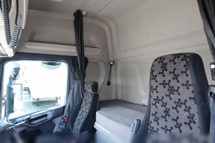 Scania P 280 / 4X2 / SOLÓWKA 18 T DMC / FIRANKA 7.7 M / WECON / WINDA DHOLLANDIA / OPONY 100% / PO KONTRAKCIE SERWISOWYM zdjęcie 34