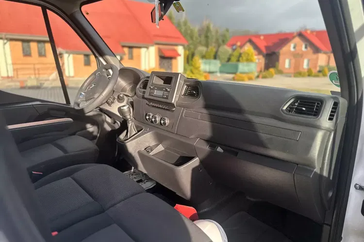 Renault Master zdjęcie 17