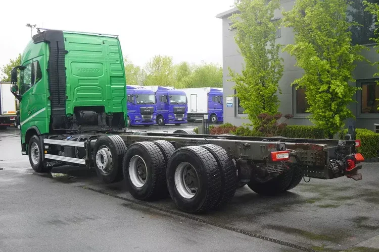 Volvo FH16 750 8×4 / 750 KM / rama 7.2 m zdjęcie 5