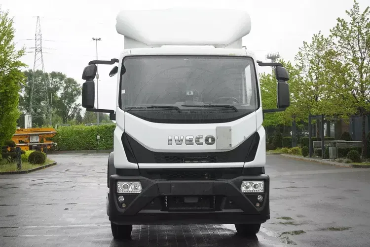 Iveco Eurocargo 190-250L / rama 8.45 m / zdjęcie 8