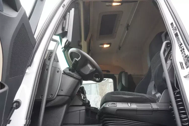 Mercedes Actros 2545 6×2 MP5 / FULL ADR zdjęcie 7