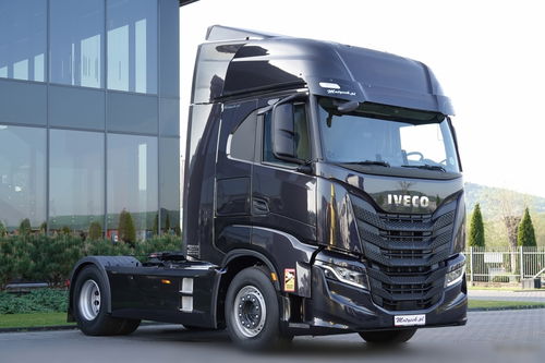 Iveco S-WAY / 530 / RETARDER / KLIMA POSTOJOWA / CAŁA NA PODUSZKACH / OPONY 100% / SPROWADZONY / PO KONTRAKCIE SERWISOWYM 