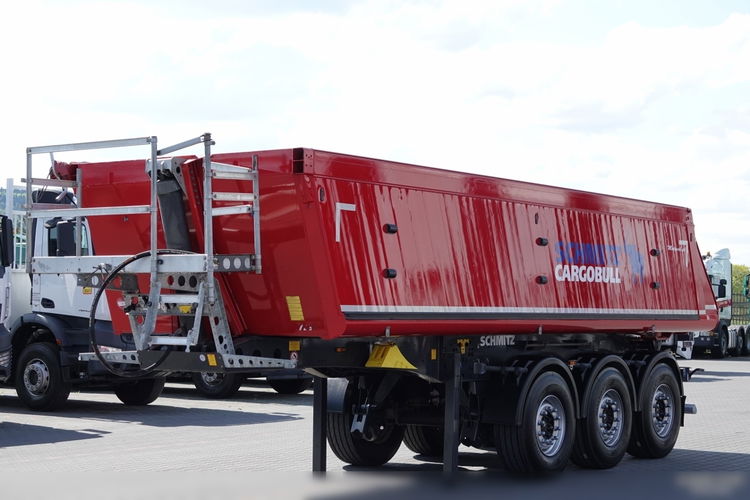 Schmitz / WYWROTKA / 24 m3 / 2021 ROK / OPONY 100% / WAGA: 5100 KG / OŚ PODNOSZONA zdjęcie 2