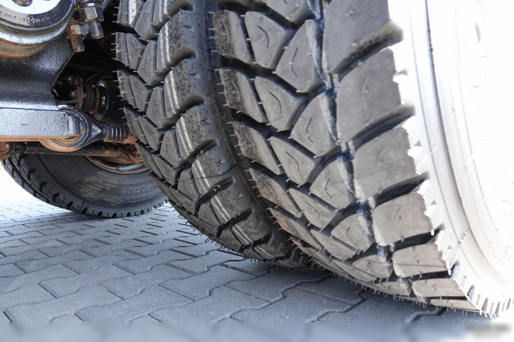 MAN TGS 41.510 / 8x6 / WYWROTKA / 3 STRONNA / BORDMATIC / HYDROBURTA / MEILLER KIPPER  / OPONY 100% / EURO 6 / 2020 ROK zdjęcie 31
