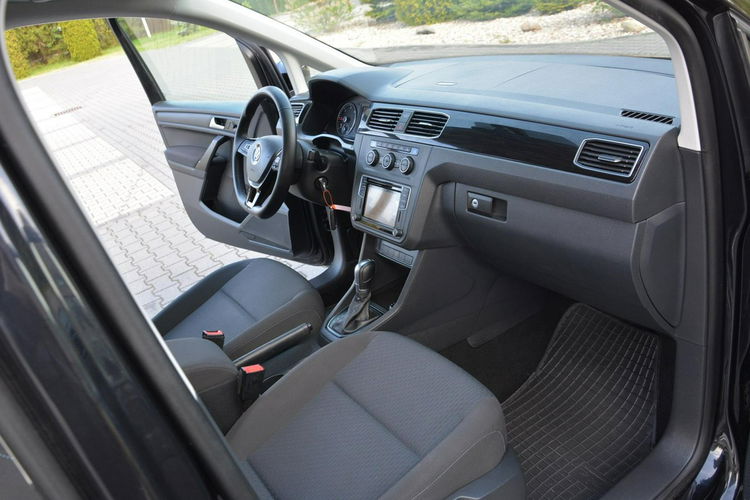 Volkswagen Caddy 2.0TDI(150KM) DSG Navi Kamera Klimatronic Alu 17 Oryginał z Niemiec zdjęcie 17