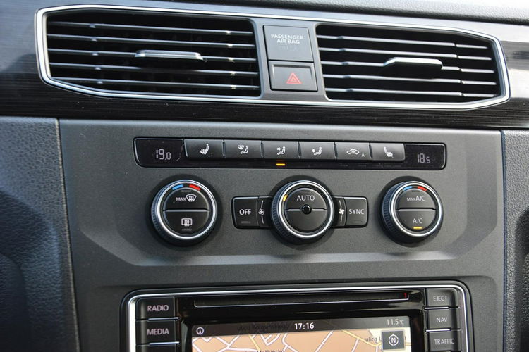 Volkswagen Caddy 2.0TDI(150KM) DSG Navi Kamera Klimatronic Alu 17 Oryginał z Niemiec zdjęcie 27