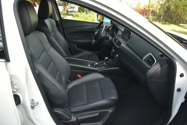 Mazda 6 2.5 192KM Automat 2016r. Skóra Kamera Xenon 19" Grand Touring zdjęcie 10
