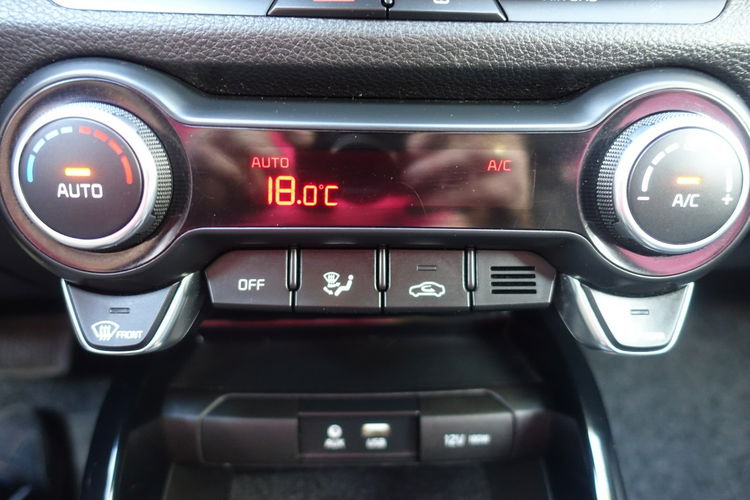 Kia Stonic Rezerwacja Rezerwacja Rezerwacja zdjęcie 26