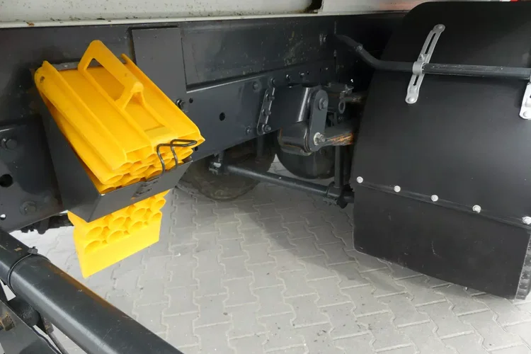 Iveco STRALIS 310 / WYWROTKA + HDS FASSI F130A SKŁADANY W Z / zdjęcie 22