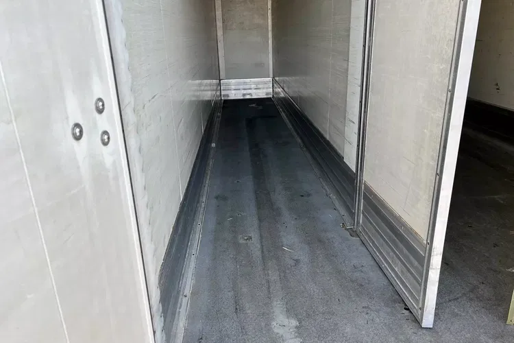 Mercedes ATEGO1223 CHLODNIA CARIERR zdjęcie 33
