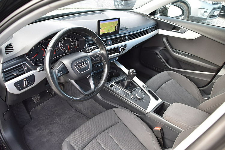 Audi A4 2.0Tdi 150Km Navi Led Kamera Gwarancja zdjęcie 5