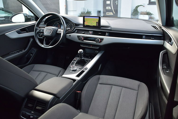 Audi A4 2.0Tdi 150Km Navi Led Kamera Gwarancja zdjęcie 6