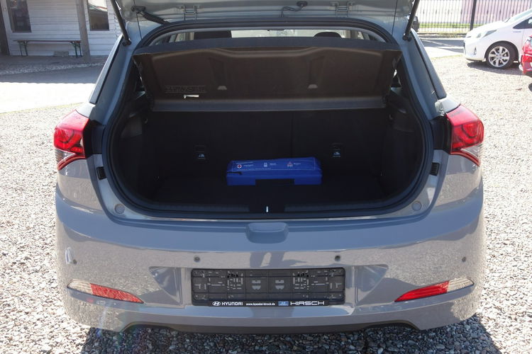 i20 Hyundai I20 2016 1.3 benzyna 84km 50tyś przebiegu klima zadbany zdjęcie 11
