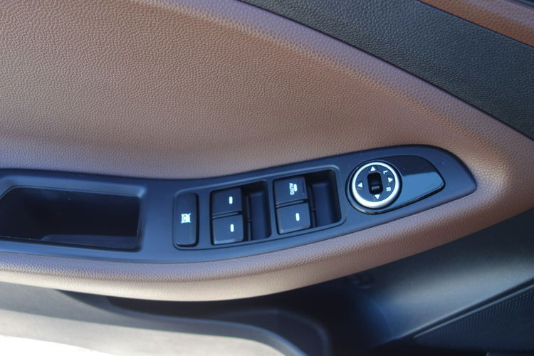i20 Hyundai I20 2016 1.3 benzyna 84km 50tyś przebiegu klima zadbany zdjęcie 18