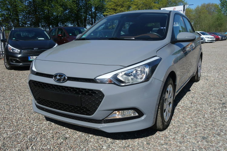 i20 Hyundai I20 2016 1.3 benzyna 84km 50tyś przebiegu klima zadbany zdjęcie 2