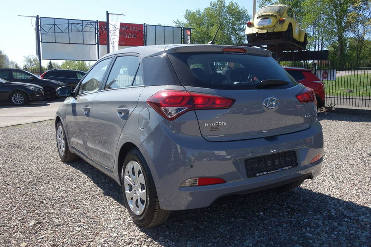 i20 Hyundai I20 2016 1.3 benzyna 84km 50tyś przebiegu klima zadbany zdjęcie 4