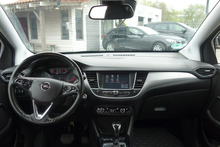 Crossland X Opel Crossland X 2018 1.2 benzyna 110km automat przebieg 25tyś zdjęcie 17