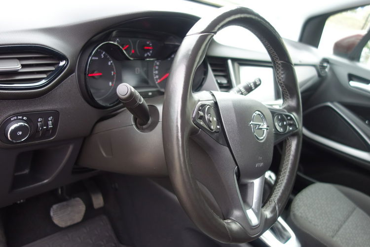 Crossland X Opel Crossland X 2018 1.2 benzyna 110km automat przebieg 25tyś zdjęcie 21