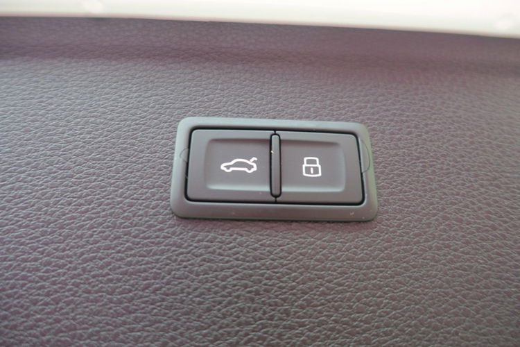 Audi Q5 Oferta Prywatna 2 tyś KM Quattro Szklany Dach 2.0 Benz 265KM zdjęcie 19