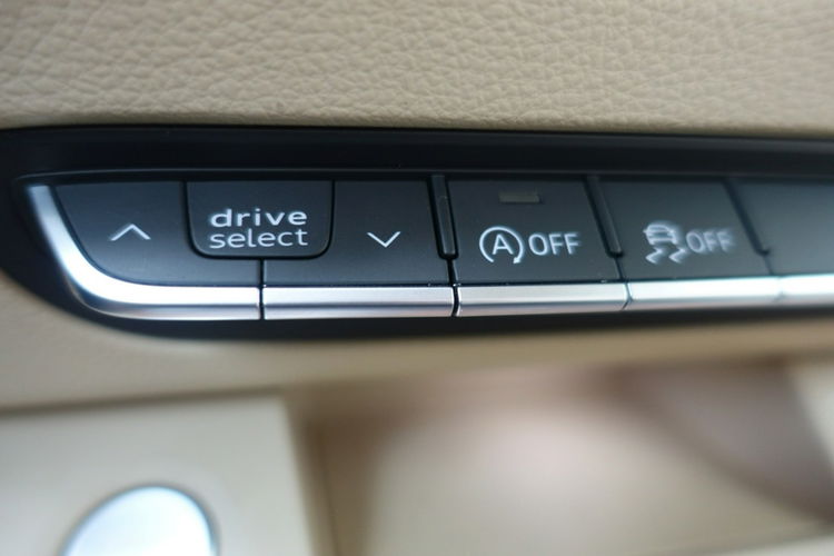 Audi Q5 Oferta Prywatna 2 tyś KM Quattro Szklany Dach 2.0 Benz 265KM zdjęcie 43