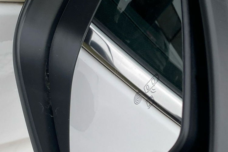 Opel Corsa 1.2 turbo 100KM virtualny kokpit radar Navi ledy zamiana 1.r gwarancj zdjęcie 4