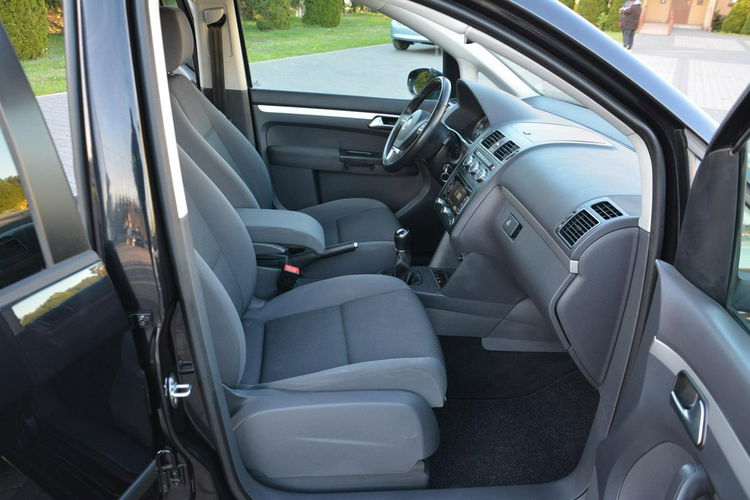 Volkswagen Touran Bi-xenon Ledy Navi 2xParktronik Park Assist I Właśc. zdjęcie 19