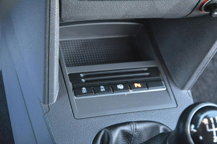 Volkswagen Touran Bi-xenon Ledy Navi 2xParktronik Park Assist I Właśc. zdjęcie 29