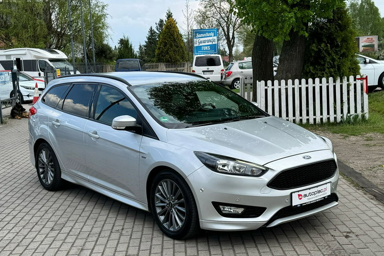 Ford Focus Benzyna Gwarancja ST-Line zdjęcie 1
