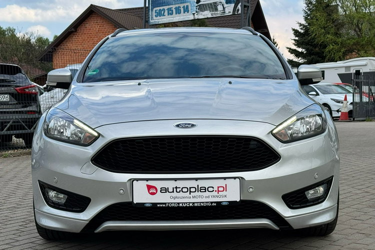 Ford Focus Benzyna Gwarancja ST-Line zdjęcie 16