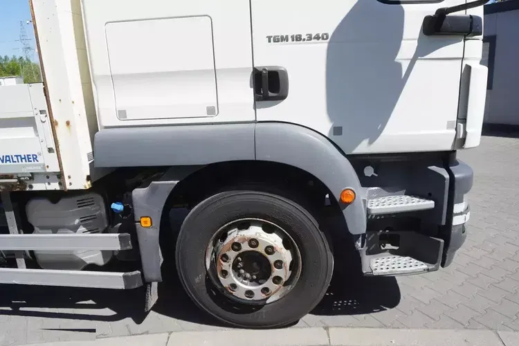 MAN TGM 18.340 / burtowy 18 EPAL / kab. sypialna zdjęcie 11