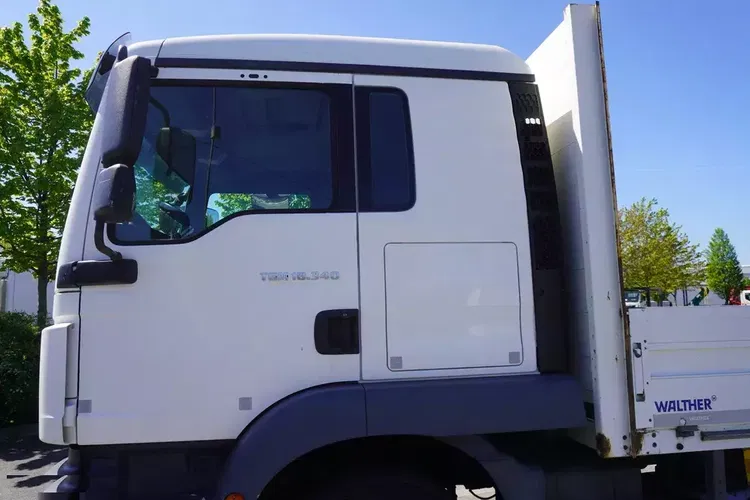MAN TGM 18.340 / burtowy 18 EPAL / kab. sypialna zdjęcie 16