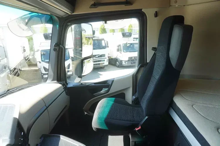 Mercedes Actros 2545 6×2 MP5 / FULL ADR / 12 sztuk zdjęcie 21