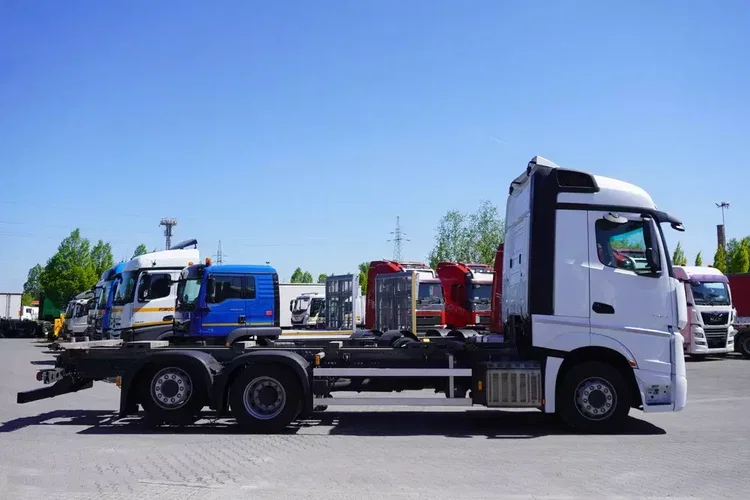 Mercedes Actros 2545 6×2 MP5 / FULL ADR / 12 sztuk zdjęcie 6