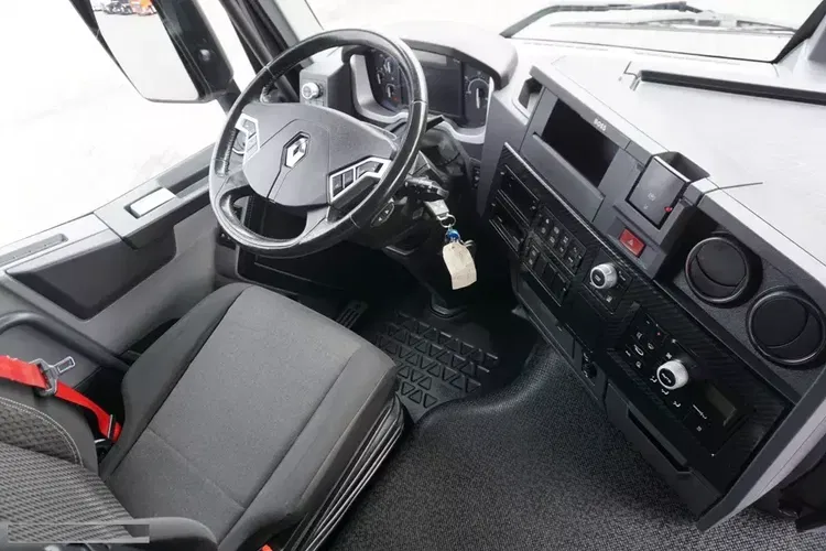 Renault T 460 / EURO 6 / ACC / SLEEPER CAB zdjęcie 13