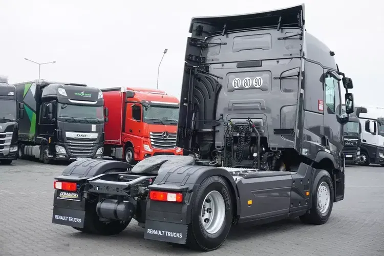 Renault T 460 / EURO 6 / ACC / SLEEPER CAB zdjęcie 6