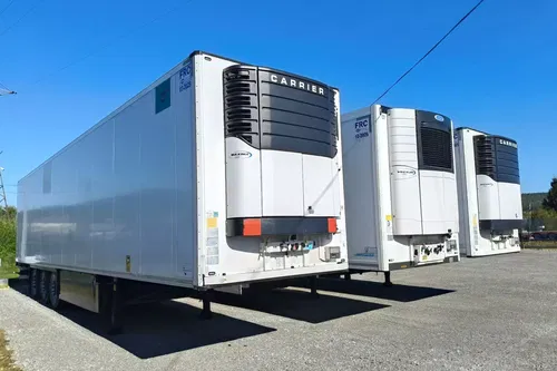 Schmitz Cargobull CHŁODNIA / DOPPELSTOCK / OŚ PODNOSZONA /