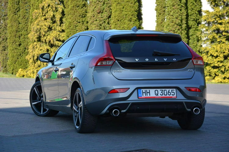 Volvo V40 R-Design Xenon LED Automat Kamera Navi Skóry Virtual zegary Alu 18" zdjęcie 7