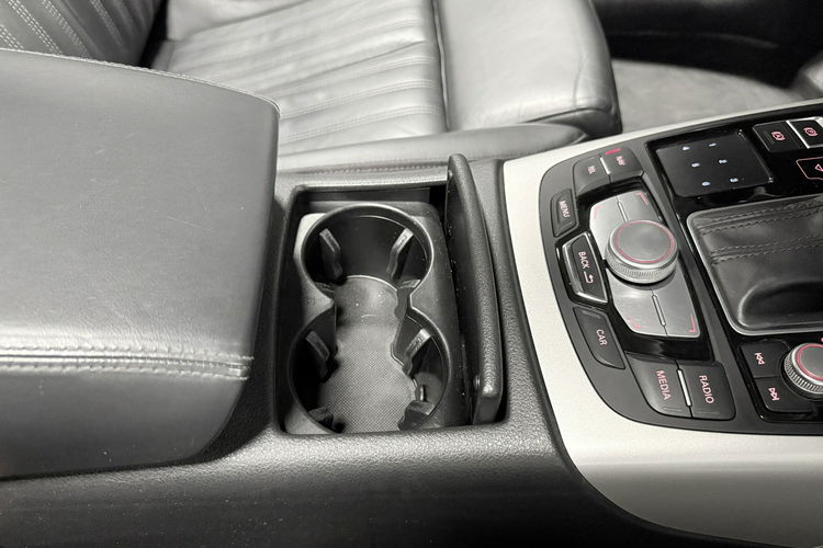 Audi A6 2.0 TDI 190PS SPORT Lift Klima 4 stref Panorama Dociągi drzwi NIEMIEC zdjęcie 22