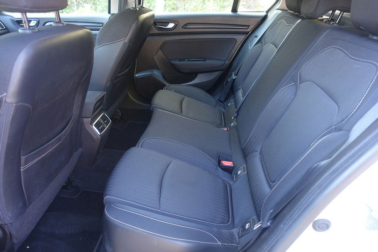 Renault Megane Fv 23% Automat EDC Org. Lakier - Bezwypadkowy Pełny Serwis zdjęcie 9