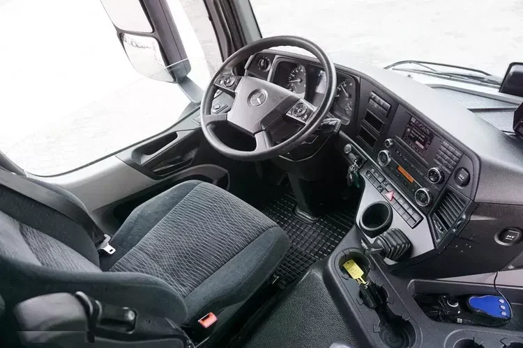 Mercedes / ANTOS / 2535 / ACC / E 6 / BDF + WINDA / 7.15 , 7.45, 7.82 M / OŚ SKRĘTNA zdjęcie 13