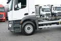 samochód ciężarowy Mercedes zdjęcie 26