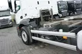 samochód ciężarowy Mercedes zdjęcie 29