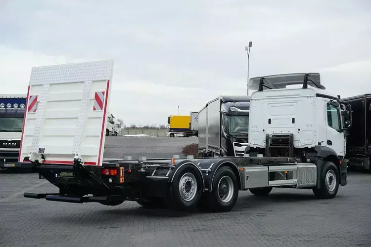 Mercedes / ANTOS / 2535 / ACC / E 6 / BDF + WINDA / 7.15 , 7.45, 7.82 M / OŚ SKRĘTNA zdjęcie 5