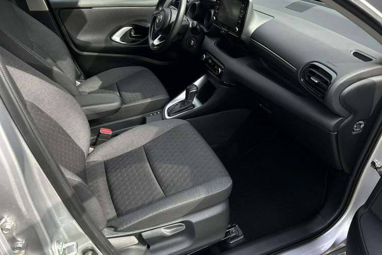Toyota Yaris 1.5 Hybrid 116KM COMFORT STYLE TECH, salon Polska, gwarancja zdjęcie 29