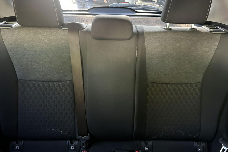 Toyota Yaris 1.5 Hybrid 116KM COMFORT STYLE TECH, salon Polska, gwarancja zdjęcie 24
