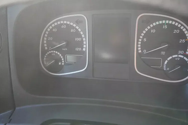 Mercedes Atego 1223 / FULL ADR / Rama 440 cm / Kab. sypialna / 175 tys. km zdjęcie 25