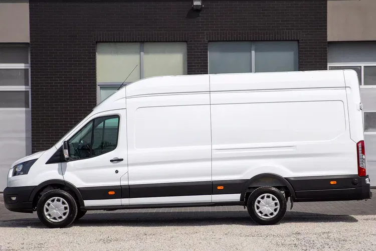 Ford Transit L4H3 WYSOKI DACH 32.000km zdjęcie 5
