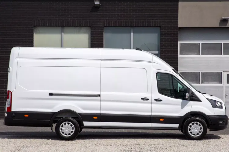 Ford Transit L4H3 WYSOKI DACH 32.000km zdjęcie 8