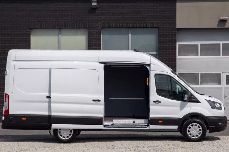 Ford Transit L4H3 WYSOKI DACH 32.000km zdjęcie 9
